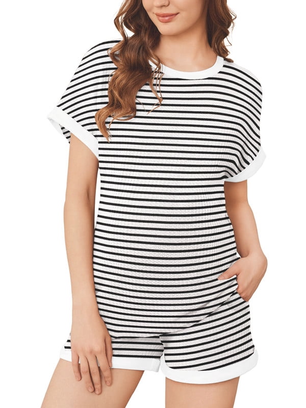 Weardear Maternity Outfits Set 2 Piece Matching Sets Waffle Knit Raglan Short Sleeve Tops and Shorts with Pockets Casual Pregnancy Loungewear